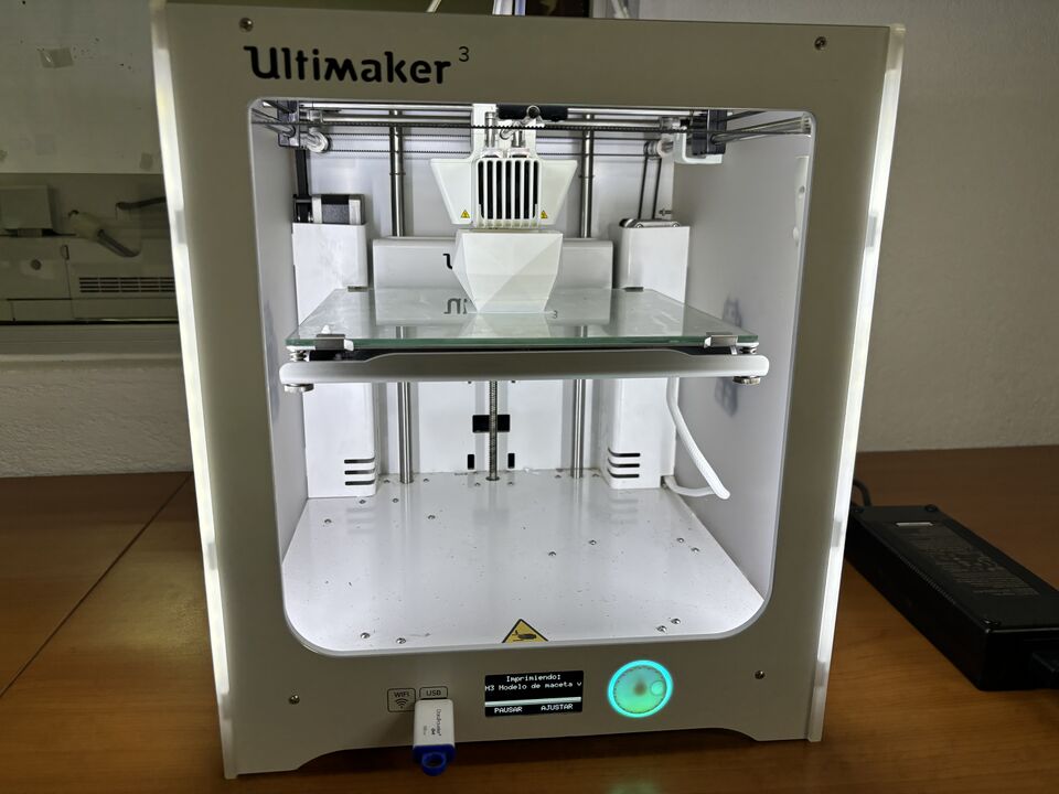 File:Impresión 3D.jpg