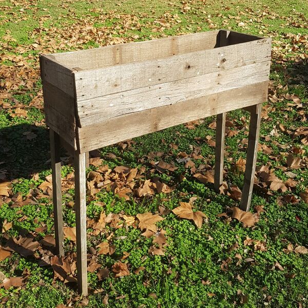 File:Macetero huertero reciclado.jpg