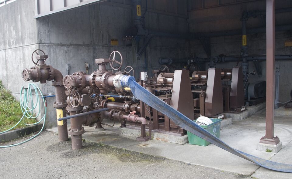 File:Arcata-7057.jpg