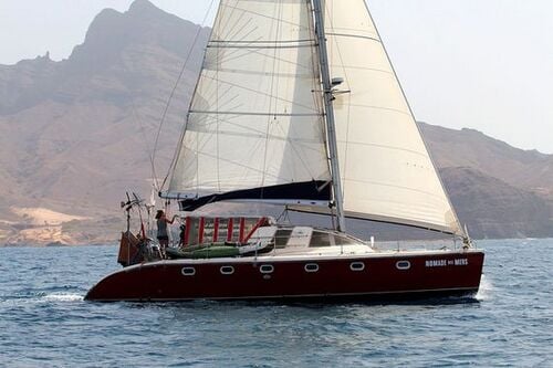 File:Sea Nomad boat.jpeg