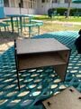 Finalmente, para terminar con la versión básica del producto, se encaja la pieza #4 sobre los bordes verticales de las piezas #3. Esta es una vista frontal del mueble sin extender. Fuente: Elaboración propia