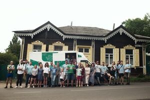 Tolocar team members and volunteers in Chernihiv / Ukraine.