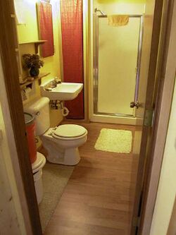 File:Bathroom.jpg