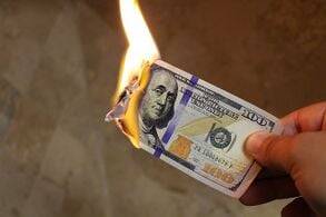 Do Universities Investing in Technology Transfer via Patenting Lose Money?