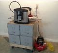 Build a Tool-Stand from an Old File Cabinet))