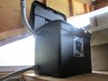 Battery container