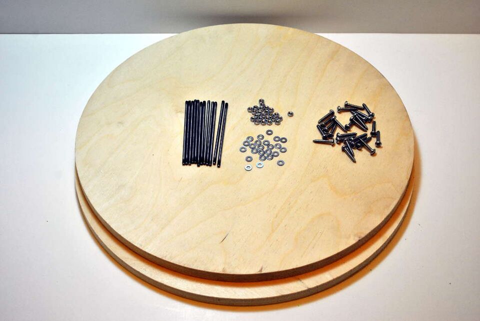File:MOST base mount material.JPG