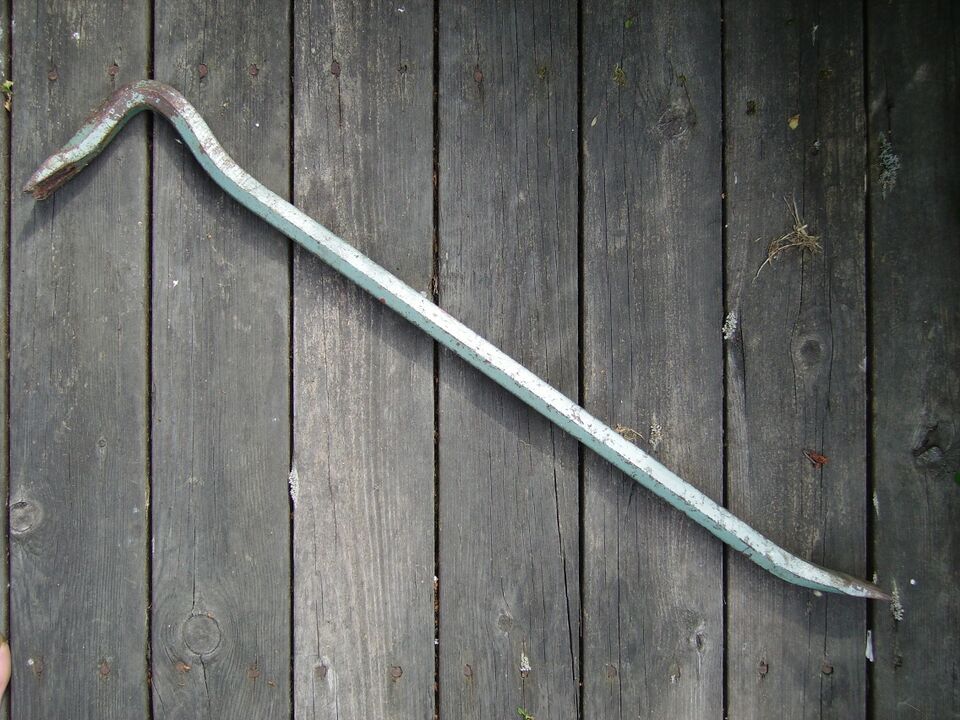 File:Crowbar wiki.jpg