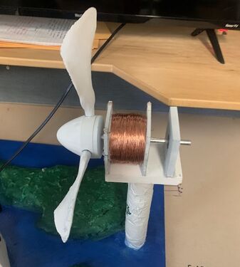 Tercer y último prototipo de motor acoplado a la turbina.