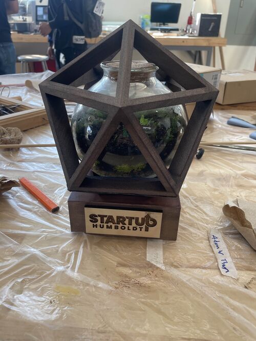 File:StartUp Humboldt Final Trophy.jpg