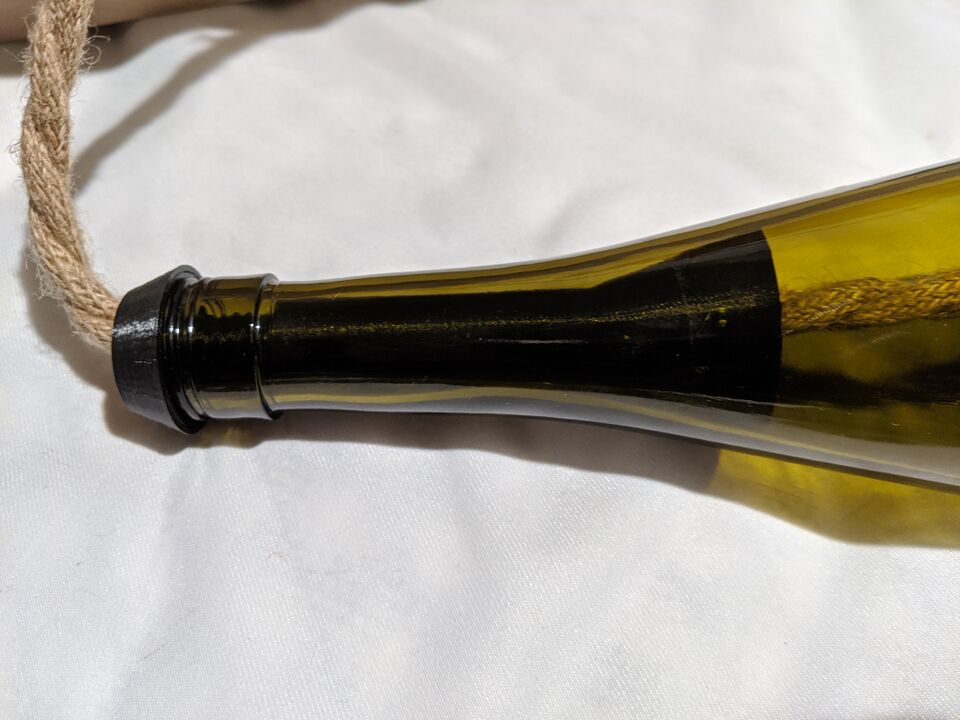 File:WineBottleMount.jpg