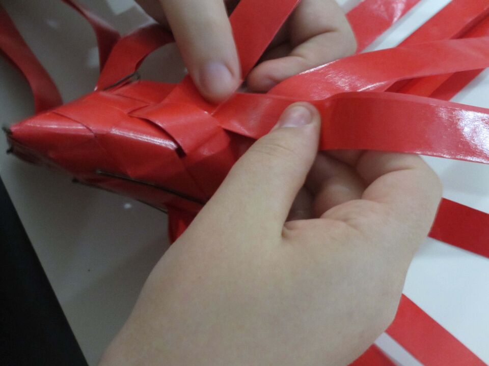 File:Weaving30.jpg