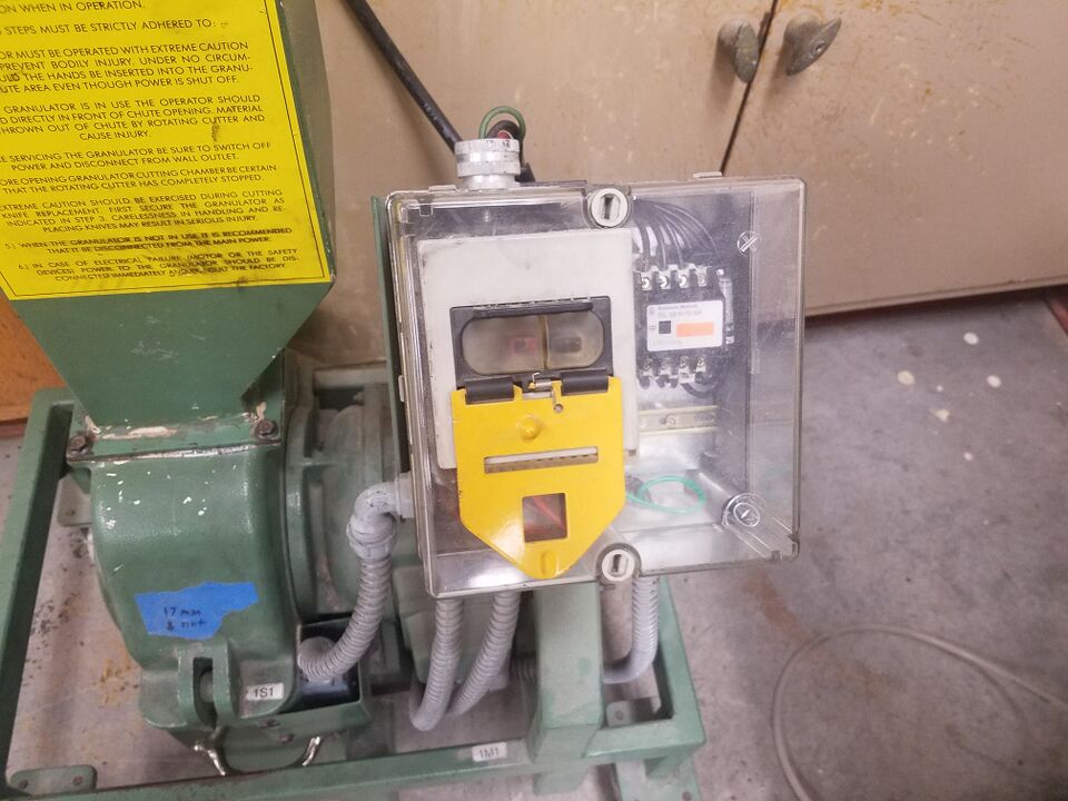 File:Chipper control.jpg