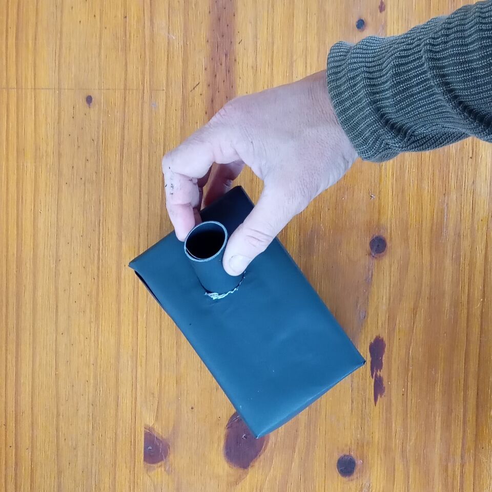 File:Caja oscura 7.jpg