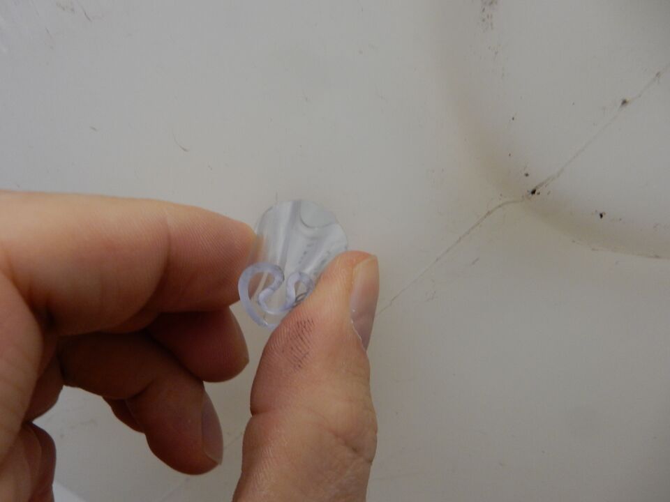 File:Tubingsqueeze.JPG