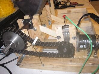 330px-Extruder_DriveTrain.JPG