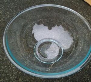 330px-GlassBowl.JPG