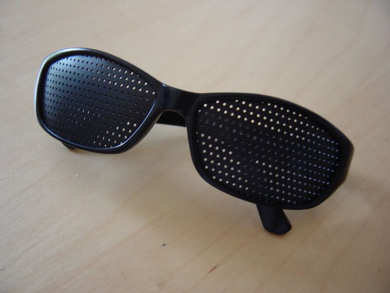 File:PinholeEyeglasses.jpeg