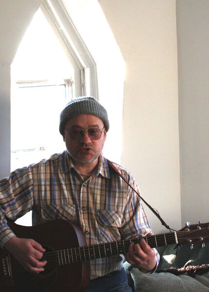 File:Dr Mike 2.jpg