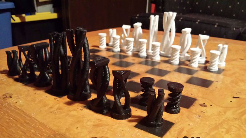 File:Chess set 2.jpeg