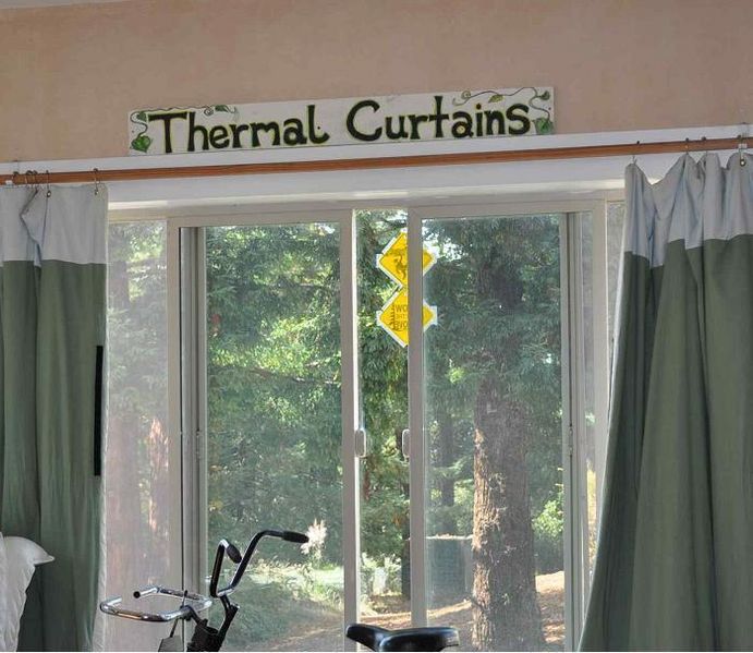 File:Curtains thermal use.jpg