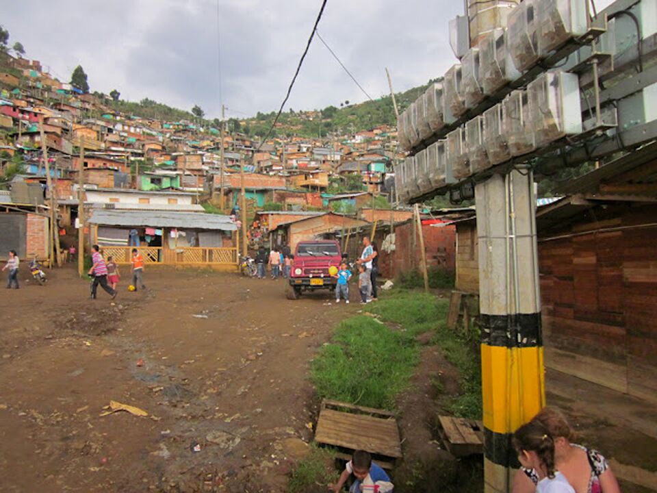 File:Insitu-manantiales-11.jpg